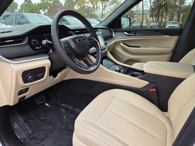 2026 Jeep Grand Cherokee Limited 4x2
