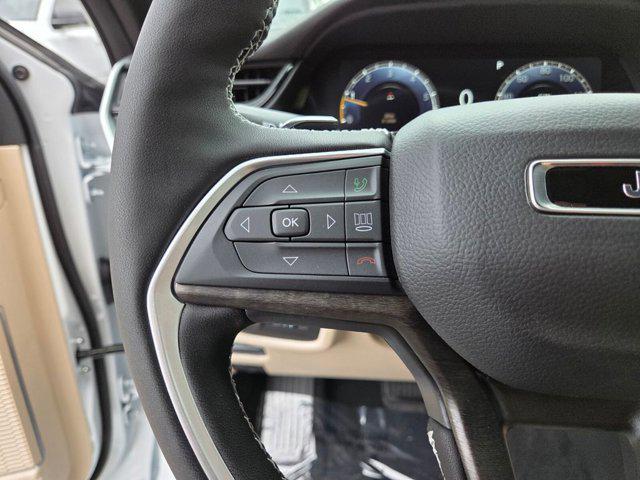 2026 Jeep Grand Cherokee Limited 4x2