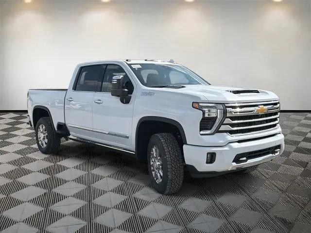 2026 Chevrolet Silverado 2500HD Crew Cab, Standard Bed, High Country, 4WD