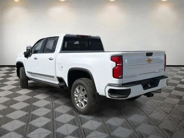 2026 Chevrolet Silverado 2500HD Crew Cab, Standard Bed, High Country, 4WD