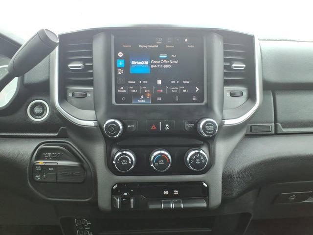 2024 Ram 3500 Big Horn Crew Cab 4x4 8' Box