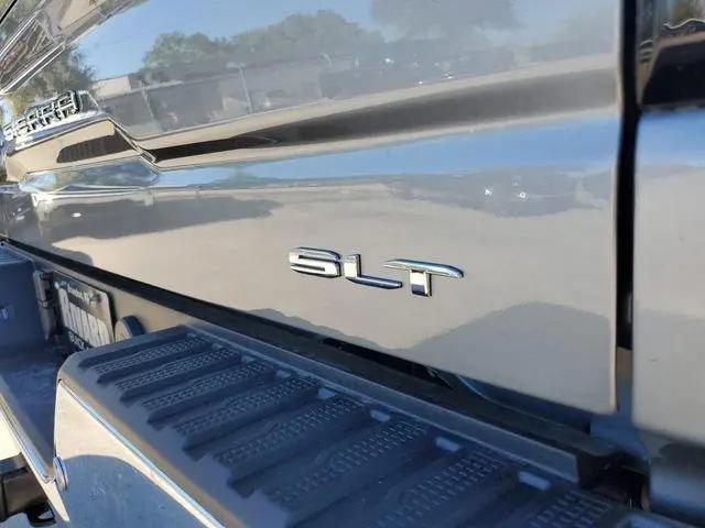 2026 GMC Sierra 1500 Crew Cab, Short Bed, SLT, 4WD
