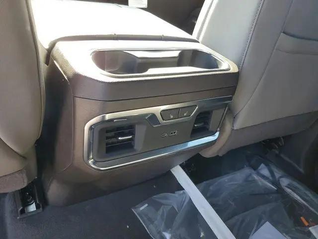 2026 GMC Sierra 1500 Crew Cab, Short Bed, SLT, 4WD