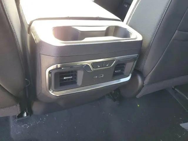 2026 GMC Sierra 1500 Crew Cab, Short Bed, SLT, 4WD