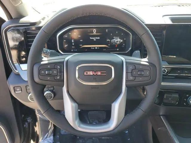 2026 GMC Sierra 1500 Crew Cab, Short Bed, SLT, 4WD