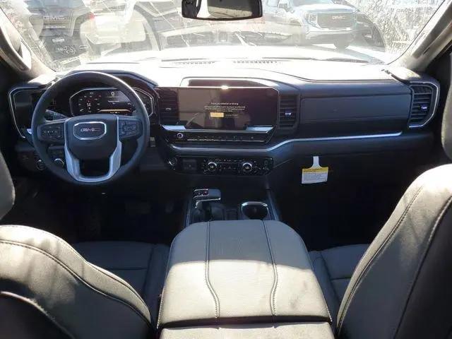 2026 GMC Sierra 1500 Crew Cab, Short Bed, SLT, 4WD