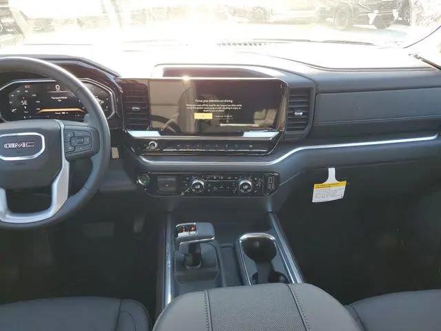 2026 GMC Sierra 1500 Crew Cab, Short Bed, SLT, 4WD