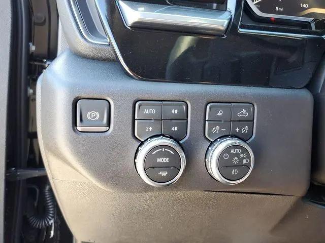2026 GMC Sierra 1500 Crew Cab, Short Bed, SLT, 4WD