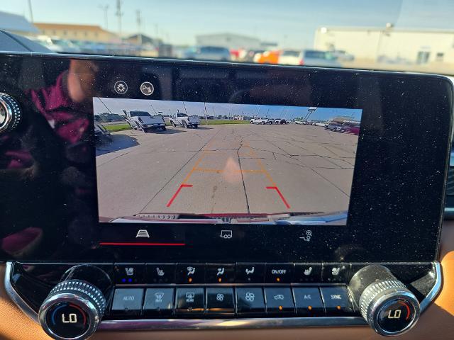 2023 GMC Canyon 4WD Crew Cab Short Box AT4