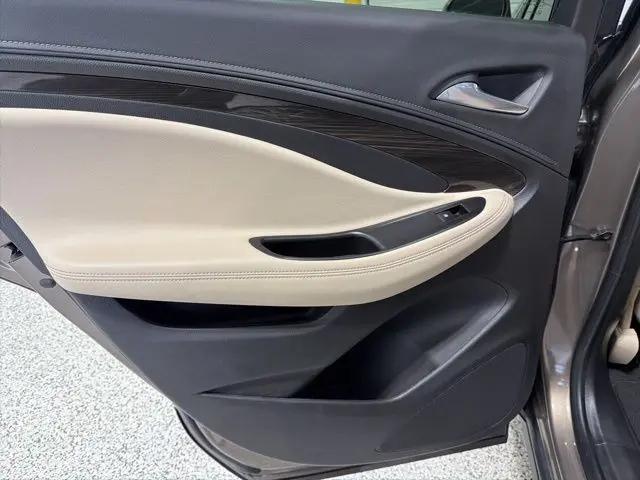 2019 Buick Envision AWD Essence