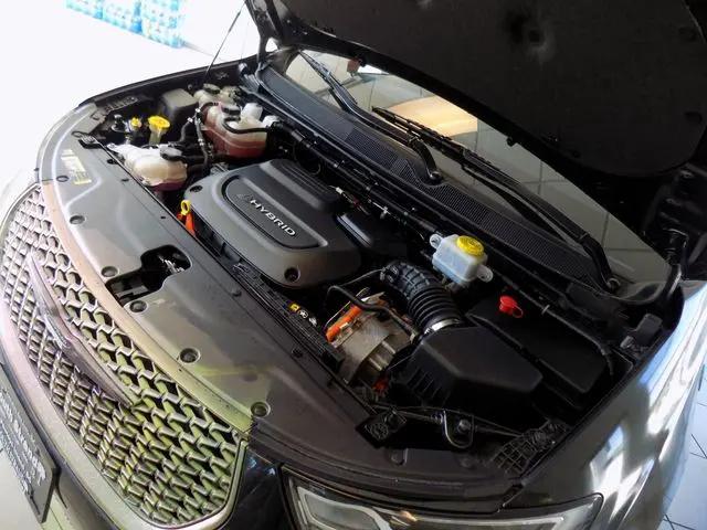 2022 Chrysler Pacifica Hybrid Touring L
