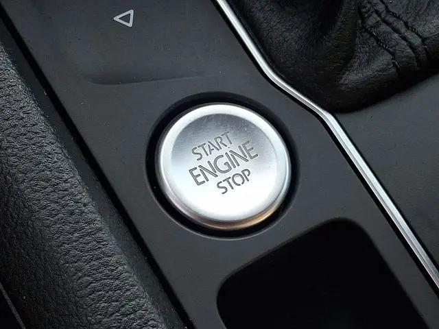 2020 Volkswagen Atlas Cross Sport 3.6L V6 SEL