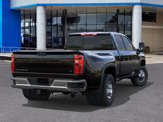 2026 Chevrolet Silverado 3500HD Crew Cab, Long Bed, LT Dual Rear Wheel, RWD
