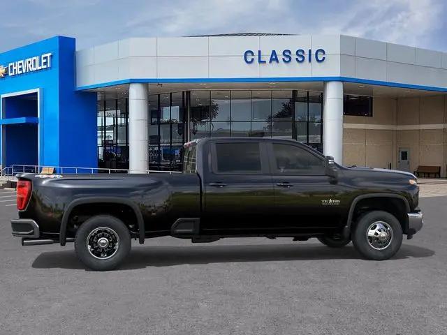 2026 Chevrolet Silverado 3500HD Crew Cab, Long Bed, LT Dual Rear Wheel, RWD