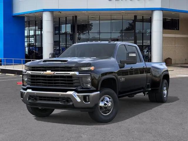 2026 Chevrolet Silverado 3500HD Crew Cab, Long Bed, LT Dual Rear Wheel, RWD