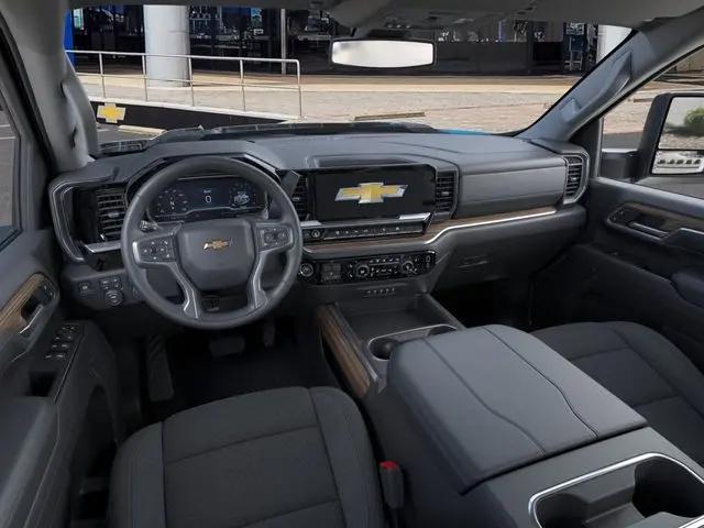 2026 Chevrolet Silverado 3500HD Crew Cab, Long Bed, LT Dual Rear Wheel, RWD
