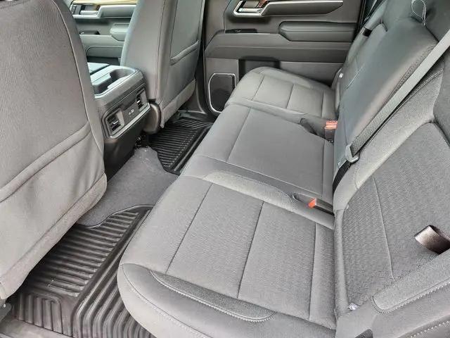 2026 Chevrolet Silverado 3500HD Crew Cab, Long Bed, LT Dual Rear Wheel, RWD