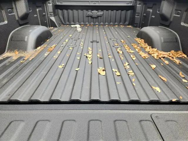 2026 Chevrolet Silverado 3500HD Crew Cab, Long Bed, LT Dual Rear Wheel, RWD
