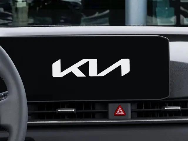 2026 Kia Carnival MPV SX