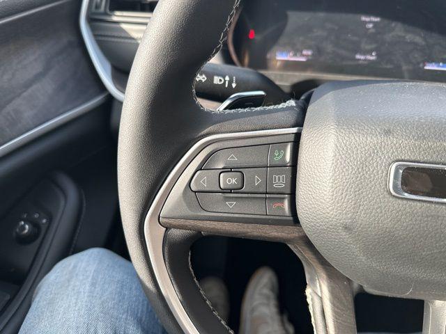 2026 Jeep Grand Cherokee L Altitude 4x4