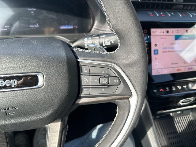 2026 Jeep Grand Cherokee L Altitude 4x4