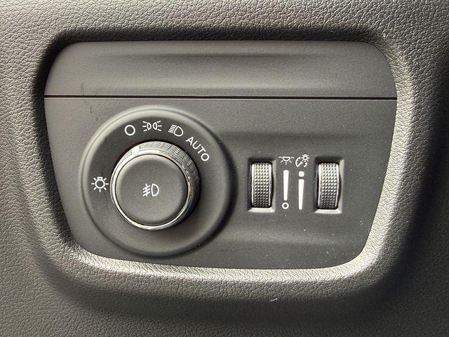2022 Jeep Grand Cherokee Summit 4x4