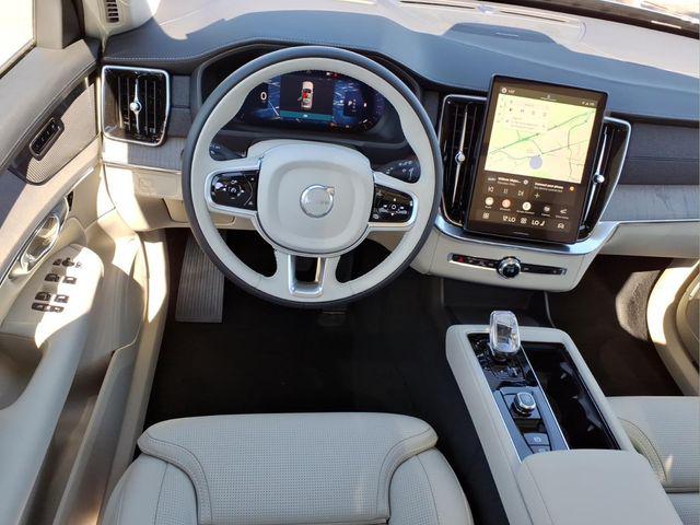 2026 Volvo XC90 Ultra, B6 AWD Gas (mild hybrid), Gasoline, Bright, 7 Seats