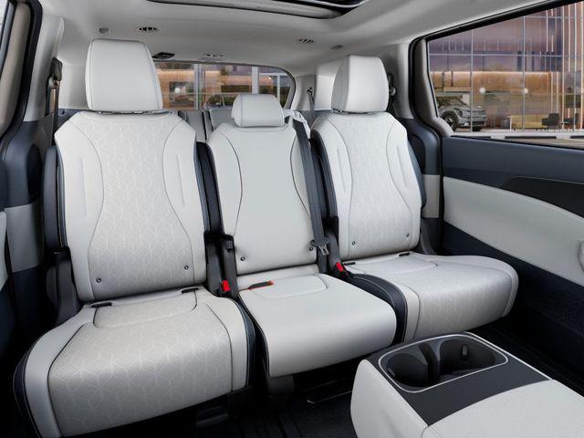 New 2026 Kia Carnival MPV Hybrid For Sale in Florence, SC