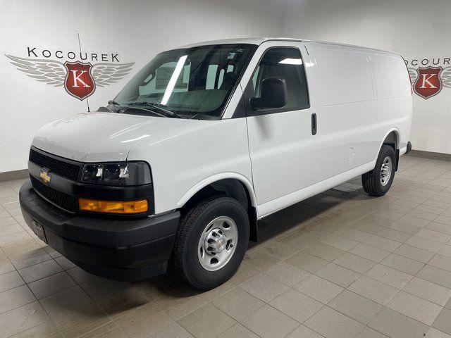 2026 Chevrolet Express Cargo Van 2500 Regular Wheelbase, WT, RWD