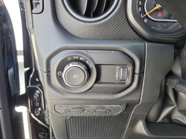 2026 Jeep Wrangler 4-Door Recon 4x4