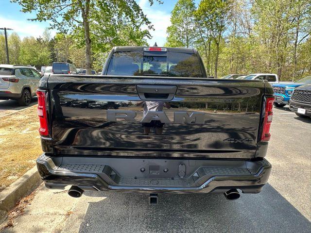 2026 Ram 1500 Express Crew Cab 4x4 57 Box