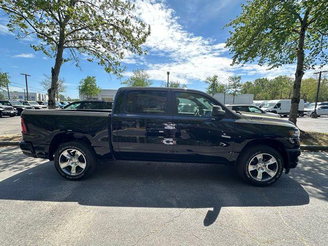 2026 Ram 1500 Express Crew Cab 4x4 57 Box