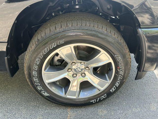 2026 Ram 1500 Express Crew Cab 4x4 57 Box