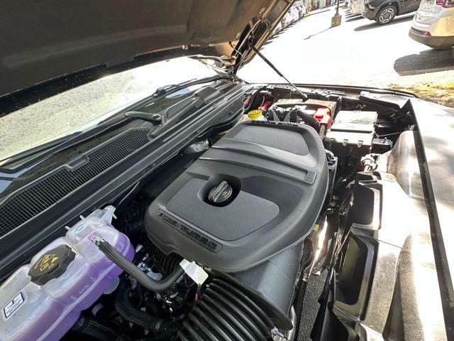 2026 Ram 1500 Express Crew Cab 4x4 57 Box