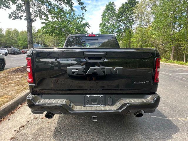 2026 Ram 1500 Express Crew Cab 4x4 5'7" Box