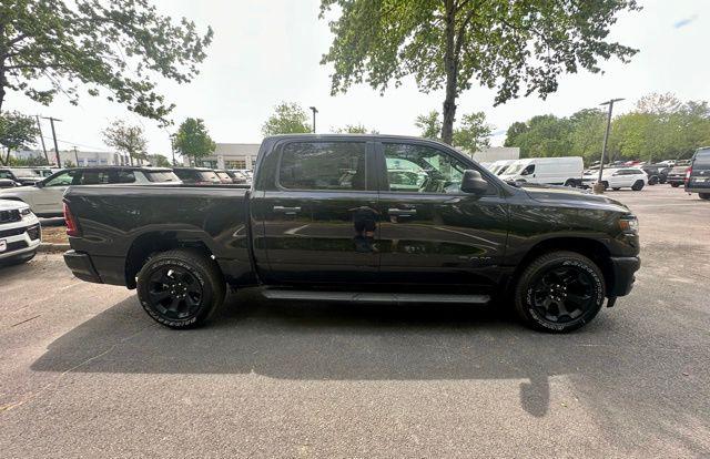 2026 Ram 1500 Express Crew Cab 4x4 5'7" Box