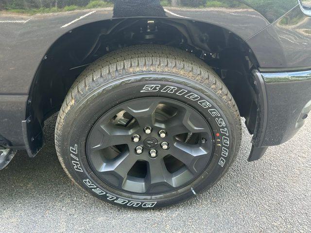 2026 Ram 1500 Express Crew Cab 4x4 5'7" Box