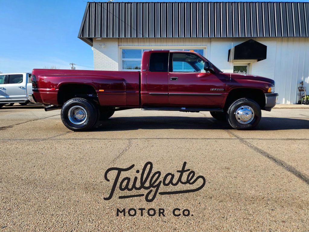 2002 Dodge Ram 3500 ST 4X4 QUAD CAB DRW's photo