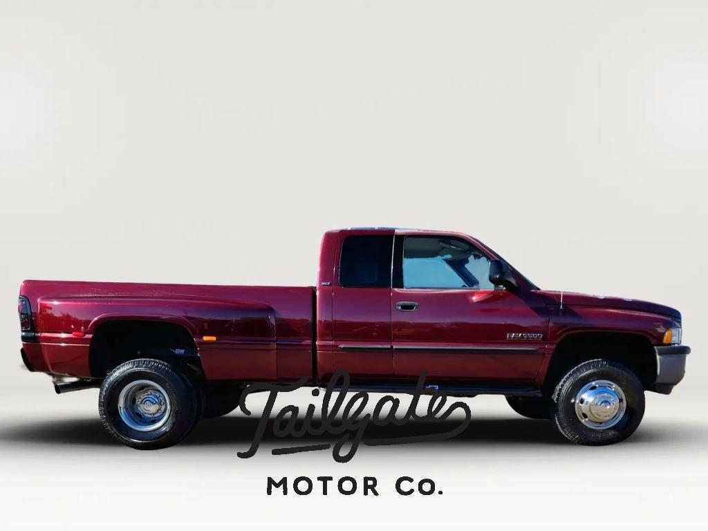 2002 Dodge Ram 3500 ST 4X4 QUAD CAB DRW's photo