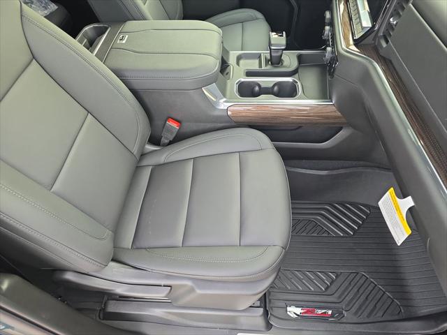 2026 Chevrolet Silverado 1500 4WD Crew Cab Standard Bed LT