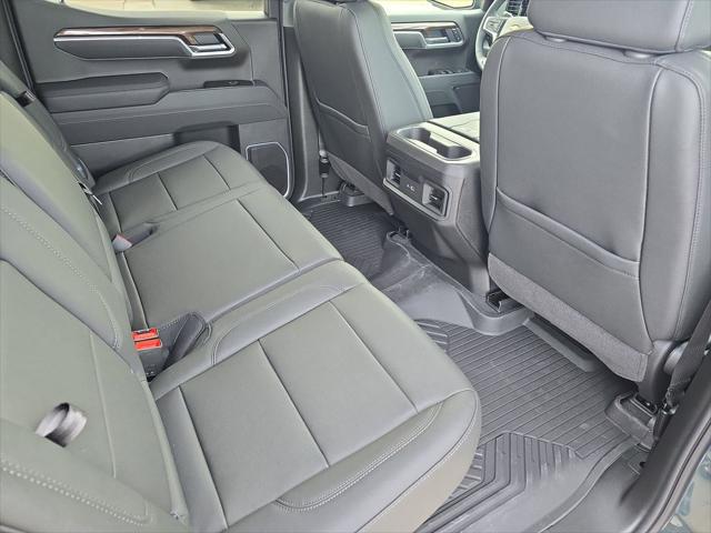 2026 Chevrolet Silverado 1500 4WD Crew Cab Standard Bed LT