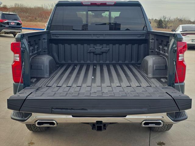 2026 Chevrolet Silverado 1500 4WD Crew Cab Standard Bed LT