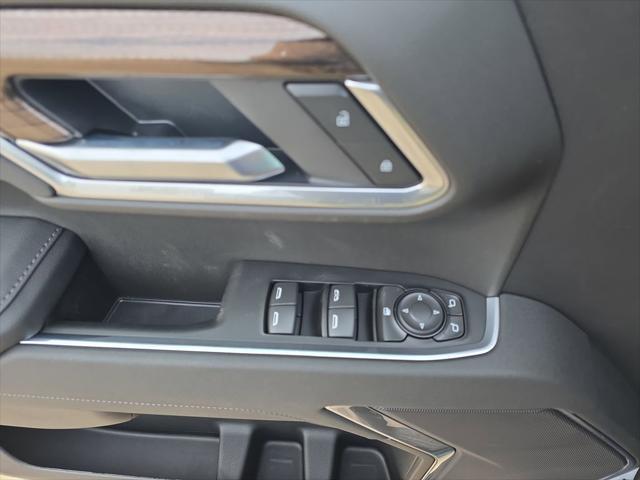 2026 Chevrolet Silverado 1500 4WD Crew Cab Standard Bed LT