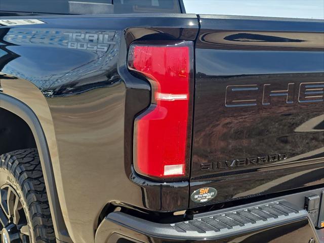 2026 Chevrolet Silverado 2500HD Crew Cab, Standard Bed, LT, 4WD