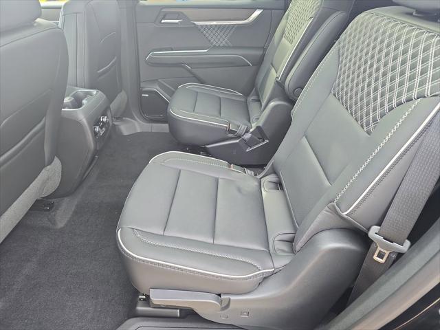 2026 GMC Acadia Denali FWD