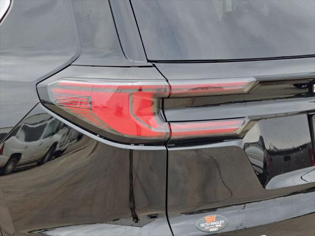 2026 GMC Acadia Denali FWD