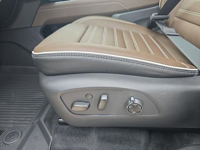 2026 GMC Acadia Denali Ultimate AWD