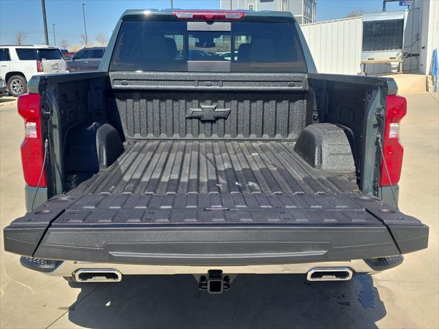 2026 Chevrolet Silverado 1500 4WD Crew Cab Standard Bed LT