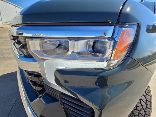 2026 Chevrolet Silverado 1500 4WD Crew Cab Standard Bed LT