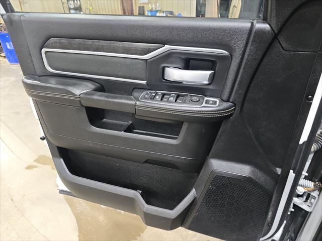 2024 Ram 3500 Tradesman/SLT/Laramie/Limited
